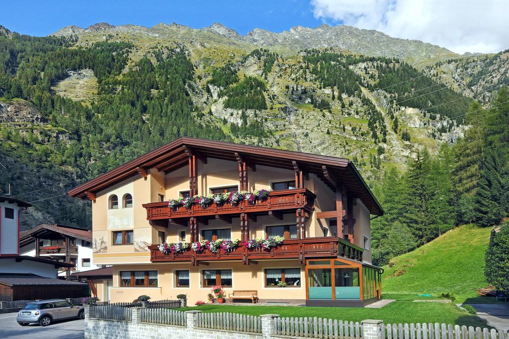 Apart Alpina Huben Längenfeld Dış mekan fotoğraf